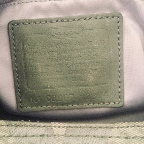 Coach Maggie Op Art Signature Silver Handbag - Picture 12 of 16